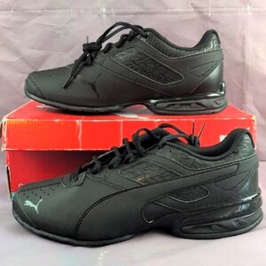 Puma Black Athletic Shoes Sleek Design